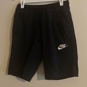 Men’s Black Nike Shorts Size Medium